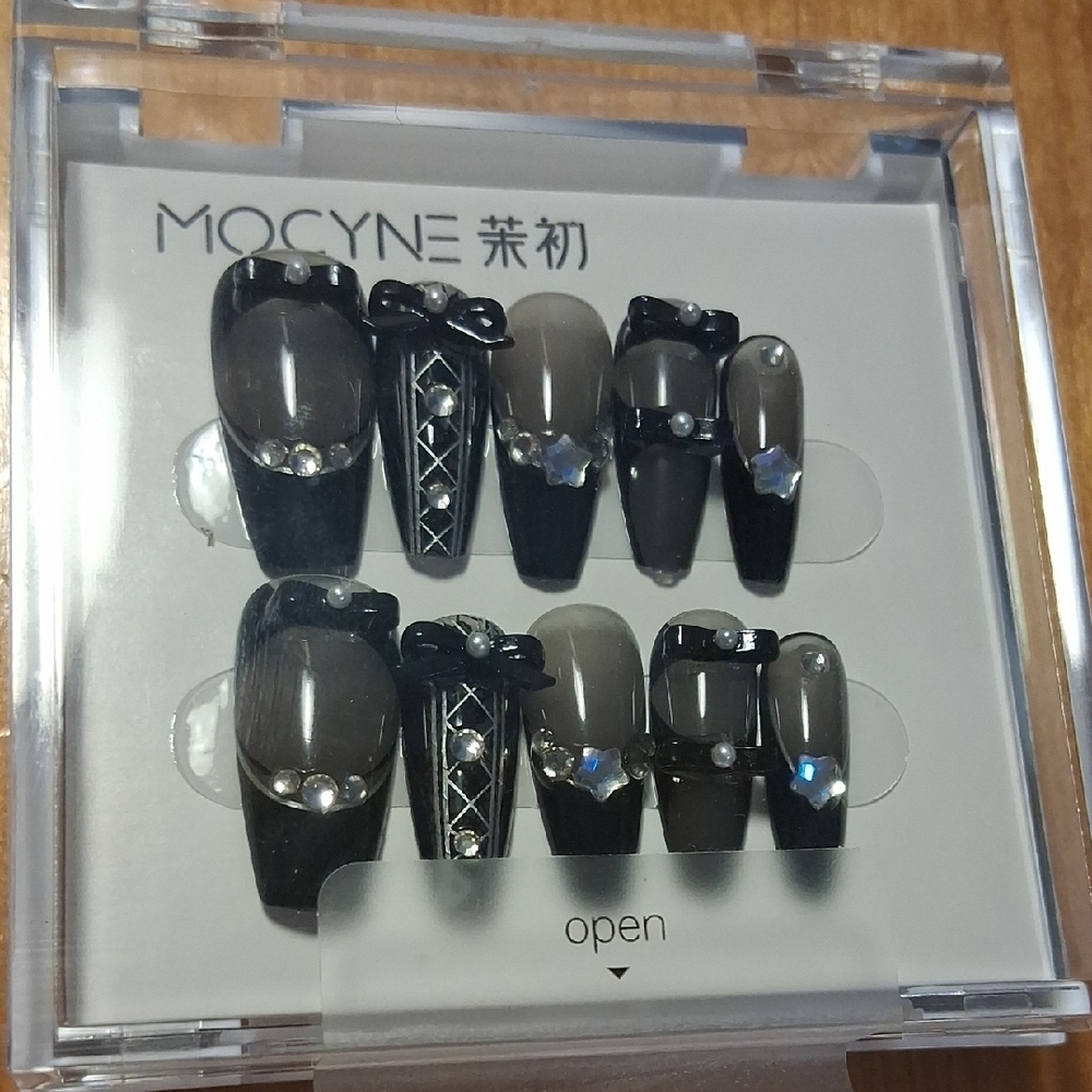 Mocyne Press On Nails